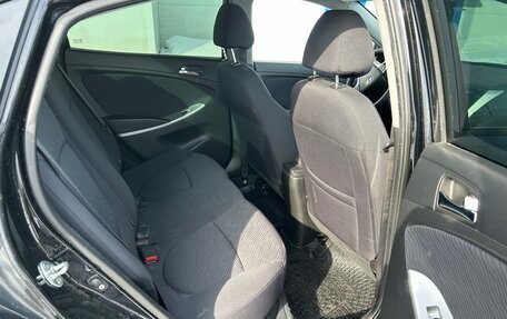 Hyundai Solaris II рестайлинг, 2013 год, 855 000 рублей, 17 фотография