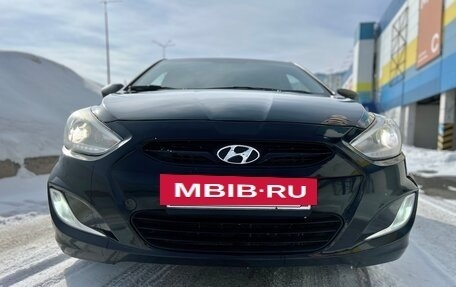 Hyundai Solaris II рестайлинг, 2013 год, 855 000 рублей, 14 фотография