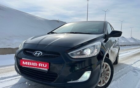 Hyundai Solaris II рестайлинг, 2013 год, 855 000 рублей, 34 фотография