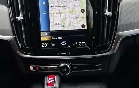 Volvo S90 II рестайлинг, 2017 год, 2 500 000 рублей, 9 фотография