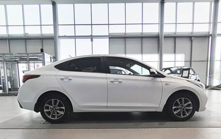 Hyundai Solaris II рестайлинг, 2018 год, 1 473 000 рублей, 8 фотография