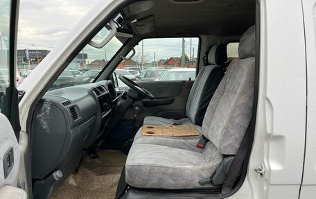 Mazda Bongo IV, 2002 год, 299 900 рублей, 10 фотография