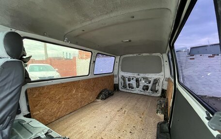 Mazda Bongo IV, 2002 год, 299 900 рублей, 12 фотография