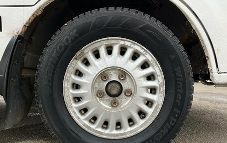 Mazda Bongo IV, 2002 год, 299 900 рублей, 9 фотография