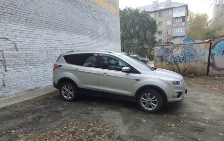 Ford Kuga III, 2018 год, 1 850 000 рублей, 2 фотография