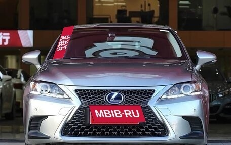 Lexus CT I рестайлинг, 2021 год, 2 300 000 рублей, 7 фотография