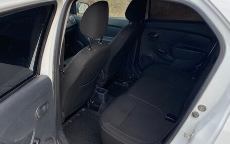 Renault Logan II, 2021 год, 565 000 рублей, 10 фотография