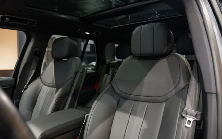 Land Rover Range Rover IV рестайлинг, 2025 год, 16 800 000 рублей, 13 фотография