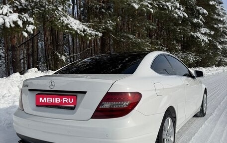 Mercedes-Benz C-Класс, 2012 год, 1 600 000 рублей, 4 фотография