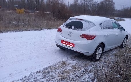 Opel Astra J, 2012 год, 700 000 рублей, 5 фотография
