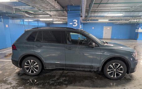 Volkswagen Tiguan II, 2020 год, 2 999 000 рублей, 9 фотография