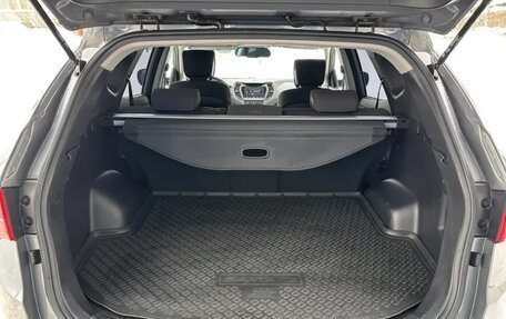 Hyundai Santa Fe III рестайлинг, 2013 год, 1 650 000 рублей, 2 фотография