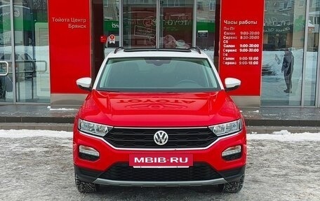 Volkswagen T-Roc I, 2020 год, 2 699 000 рублей, 2 фотография