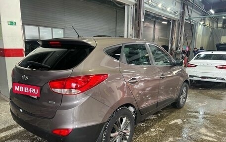 Hyundai ix35 I рестайлинг, 2015 год, 1 468 000 рублей, 2 фотография