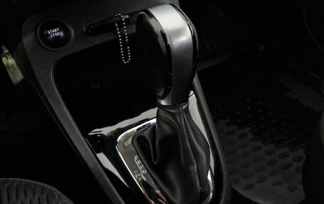 Renault Kaptur I рестайлинг, 2018 год, 1 060 000 рублей, 23 фотография