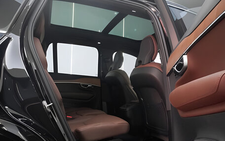 Volvo XC90 II рестайлинг, 2024 год, 7 490 000 рублей, 12 фотография