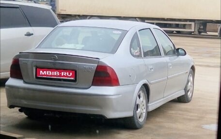 Opel Vectra B рестайлинг, 2000 год, 265 000 рублей, 1 фотография