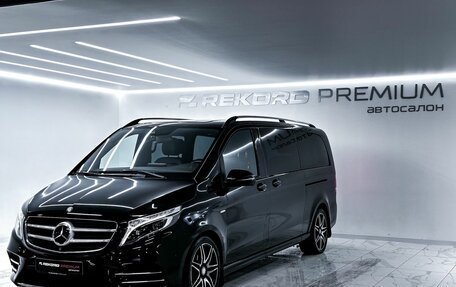 Mercedes-Benz V-Класс, 2016 год, 4 949 000 рублей, 5 фотография