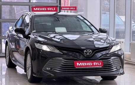 Toyota Camry, 2018 год, 2 950 000 рублей, 1 фотография