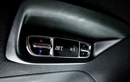 Mercedes-Benz V-Класс, 2016 год, 4 949 000 рублей, 28 фотография