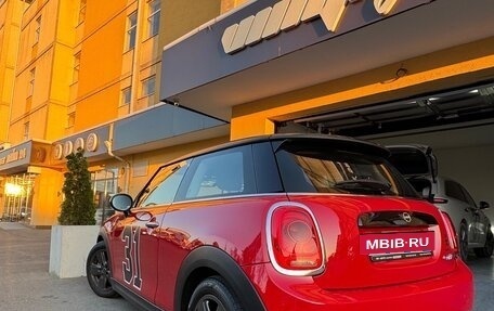 MINI Hatch, 2018 год, 1 700 000 рублей, 2 фотография