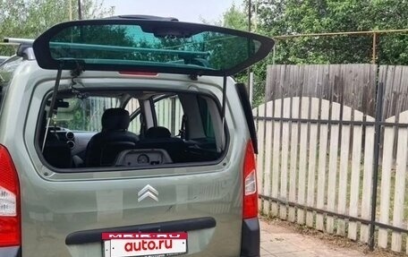 Citroen Berlingo II рестайлинг, 2011 год, 650 000 рублей, 11 фотография