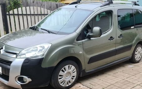 Citroen Berlingo II рестайлинг, 2011 год, 650 000 рублей, 20 фотография