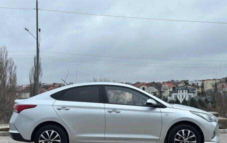 Hyundai Solaris II рестайлинг, 2020 год, 1 720 000 рублей, 6 фотография