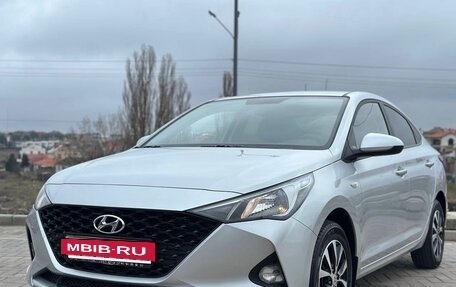 Hyundai Solaris II рестайлинг, 2020 год, 1 720 000 рублей, 2 фотография