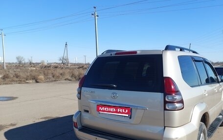 Toyota Land Cruiser Prado 120 рестайлинг, 2008 год, 2 300 000 рублей, 5 фотография