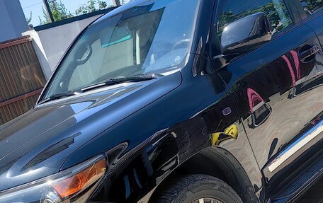 Toyota Land Cruiser 200, 2008 год, 3 100 000 рублей, 2 фотография