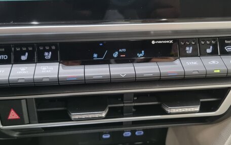 Toyota Camry, 2025 год, 6 500 000 рублей, 13 фотография