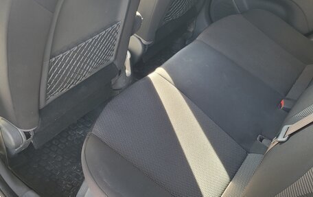 KIA Rio II, 2011 год, 650 000 рублей, 18 фотография