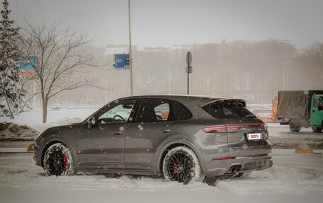 Porsche Cayenne III, 2021 год, 10 700 000 рублей, 4 фотография