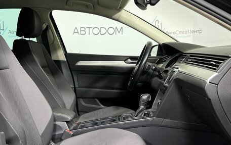 Volkswagen Passat B8 рестайлинг, 2017 год, 1 697 000 рублей, 11 фотография