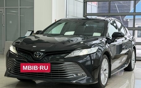Toyota Camry, 2018 год, 2 950 000 рублей, 3 фотография