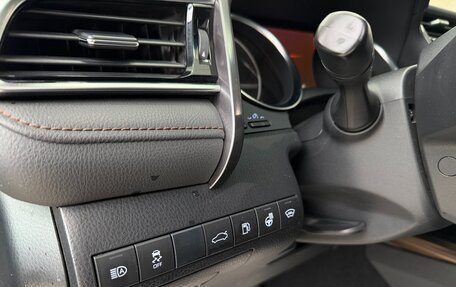 Toyota Camry, 2018 год, 2 950 000 рублей, 13 фотография