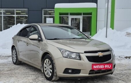 Chevrolet Cruze II, 2012 год, 676 000 рублей, 3 фотография