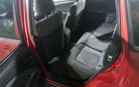 Mitsubishi Outlander III рестайлинг 3, 2002 год, 500 000 рублей, 11 фотография