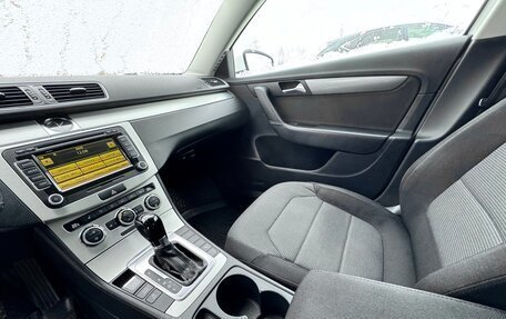 Volkswagen Passat B7, 2012 год, 790 000 рублей, 26 фотография