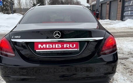 Mercedes-Benz C-Класс, 2018 год, 2 350 000 рублей, 6 фотография