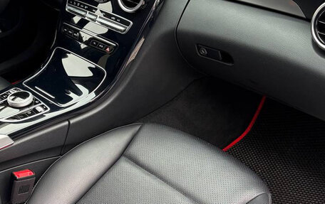 Mercedes-Benz C-Класс, 2018 год, 2 350 000 рублей, 17 фотография