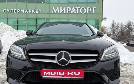 Mercedes-Benz C-Класс, 2018 год, 2 350 000 рублей, 2 фотография