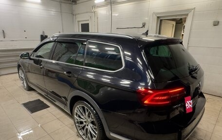 Volkswagen Passat B8 рестайлинг, 2015 год, 2 400 000 рублей, 5 фотография