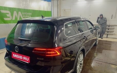 Volkswagen Passat B8 рестайлинг, 2015 год, 2 400 000 рублей, 3 фотография