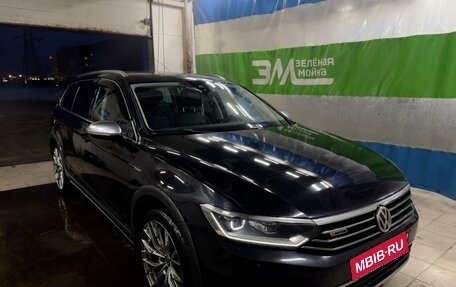 Volkswagen Passat B8 рестайлинг, 2015 год, 2 400 000 рублей, 2 фотография