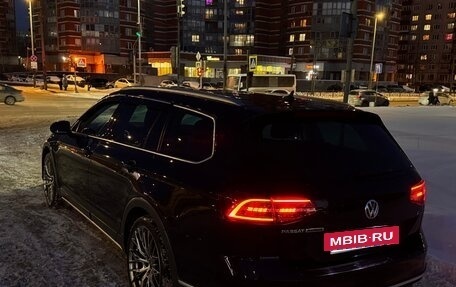 Volkswagen Passat B8 рестайлинг, 2015 год, 2 400 000 рублей, 11 фотография