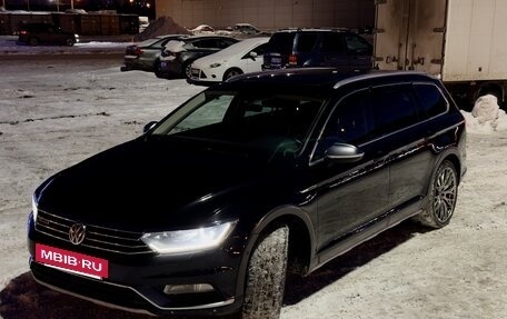 Volkswagen Passat B8 рестайлинг, 2015 год, 2 400 000 рублей, 14 фотография