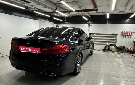 BMW 5 серия, 2019 год, 3 790 000 рублей, 3 фотография
