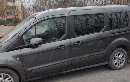 Ford Tourneo Connect II рестайлинг, 2019 год, 1 950 000 рублей, 12 фотография